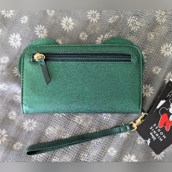 Disney Minnie Mouse Wristlet with Bow, NWT - Picture 3 of 5